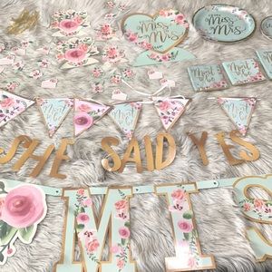 Mint to Be Bridal Shower Decorations
